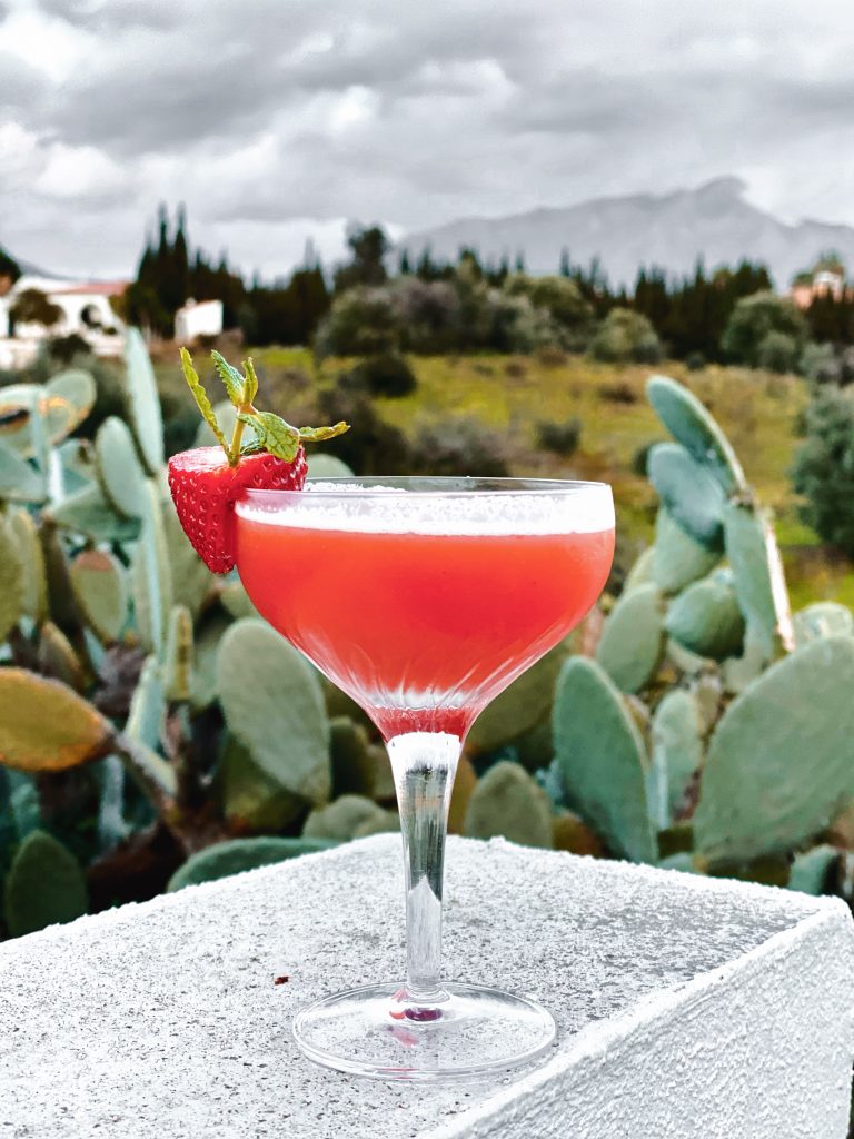Non-alcoholic Cocktail: Strawtini with Passion